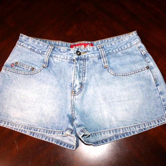 Vintage Zana-Di High-Waisted Denim Shorts - Size 9/10 - 90s Fashion, Retro Style - Picture 7 of 9
